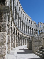 Anfiteatro de Pula