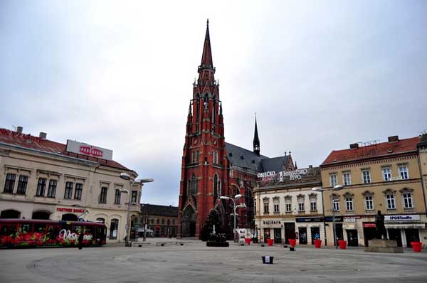 Iglesia de san Pedro y San Pablo