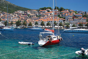 Velero en Hvar